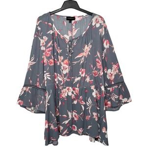 Lane Bryant Floral Tropical Flutter Croche Tiered Sleeves V Neck Pink Gray 26/28